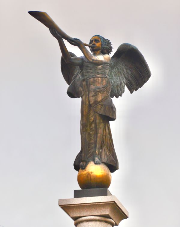 „Engel von Uzupis“ in Erinnerung an Zenonas Šteinys, den Schutzpatron des Bezirks Uzupis