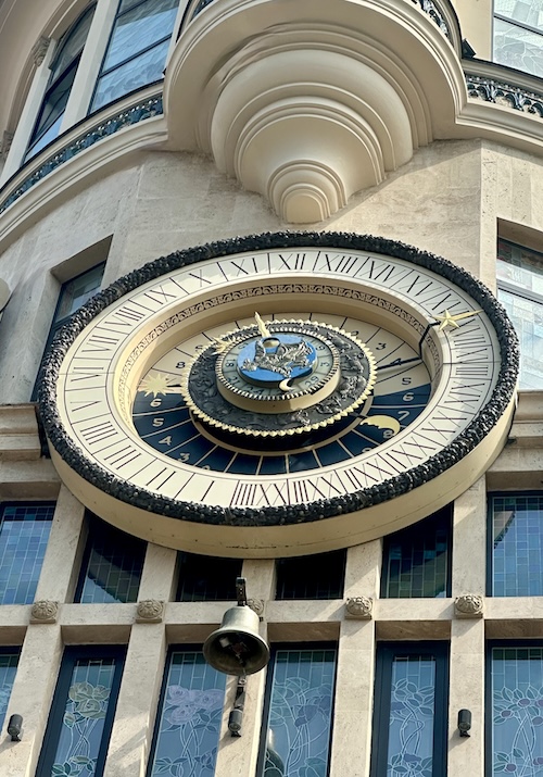 Astronomische Uhr